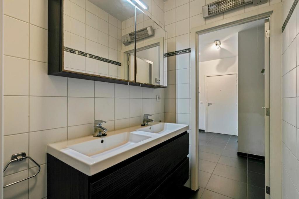 Apartment In Heart Of Brussel City With Balcony View Kültér fotó